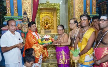 வேட்புமனுவினை தொடர்ந்து மத வழிபாடுகளில் ஈடுபட்ட விஜயதாஸ